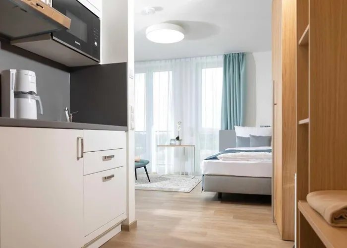 Nino-boardinghouse 19